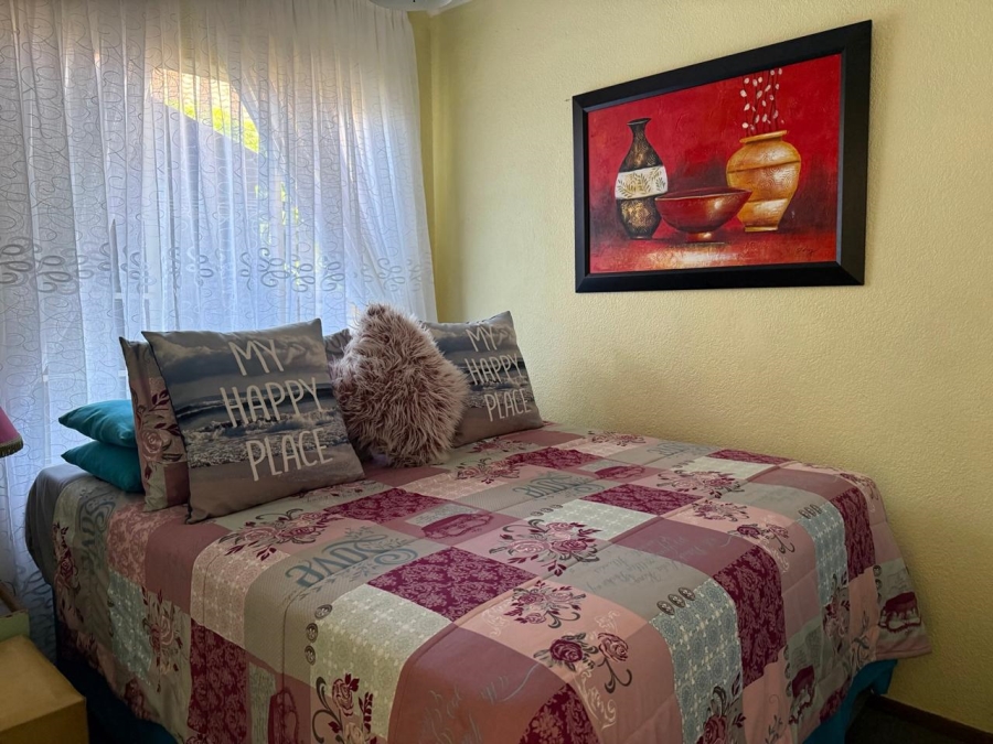 2 Bedroom Property for Sale in Safari Gardens North West